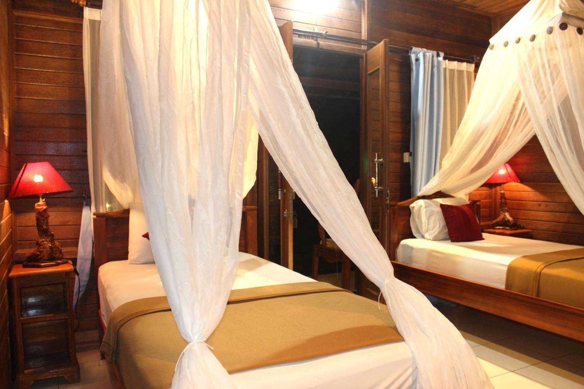 Boga Segara Villa And Resto Batununggul Экстерьер фото