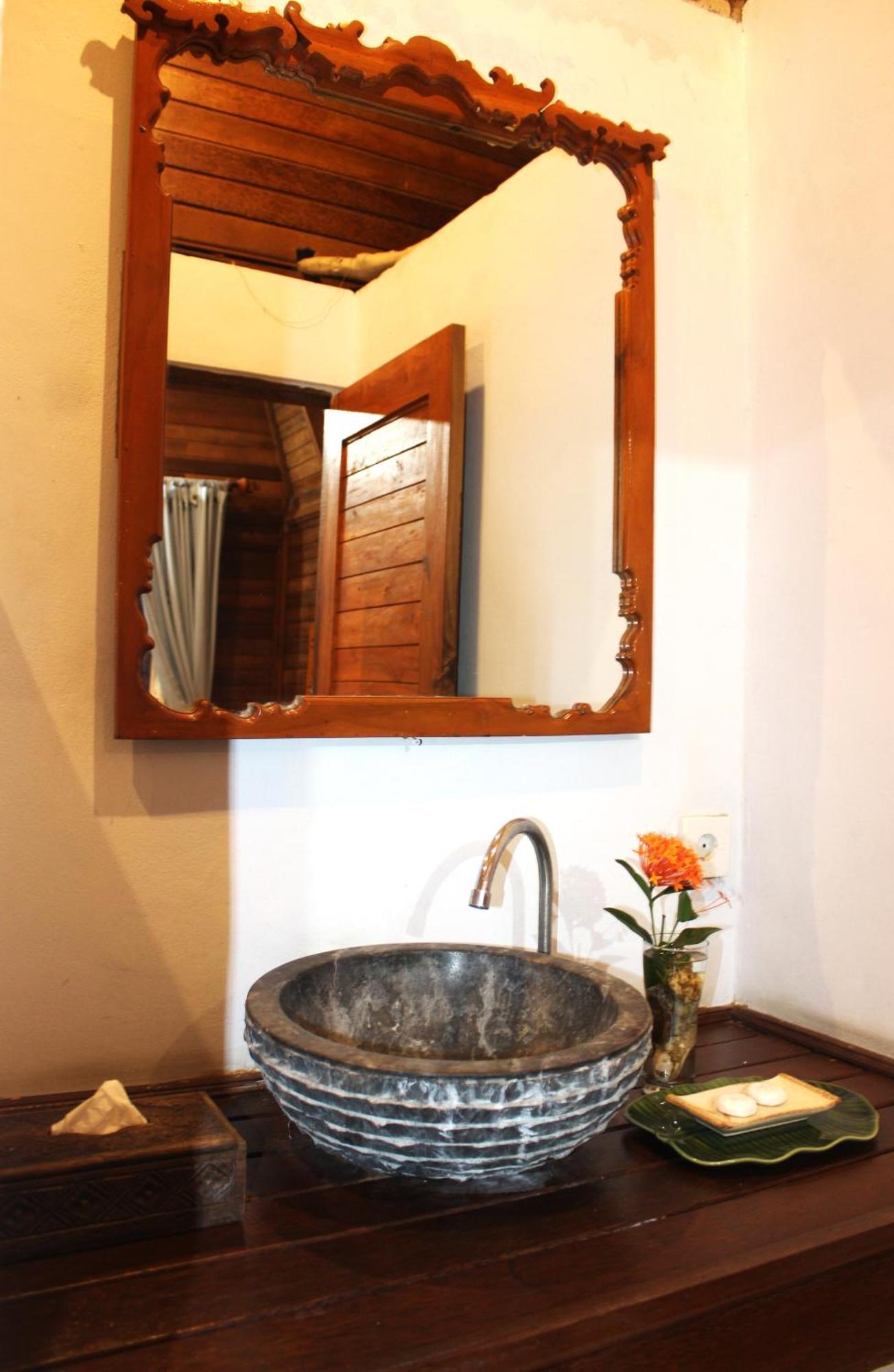 Boga Segara Villa And Resto Batununggul Экстерьер фото