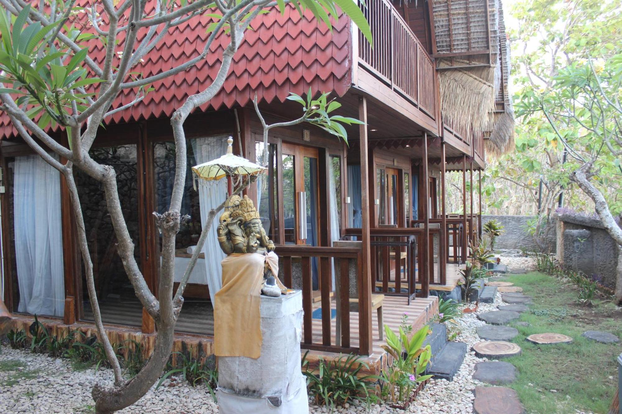 Boga Segara Villa And Resto Batununggul Экстерьер фото