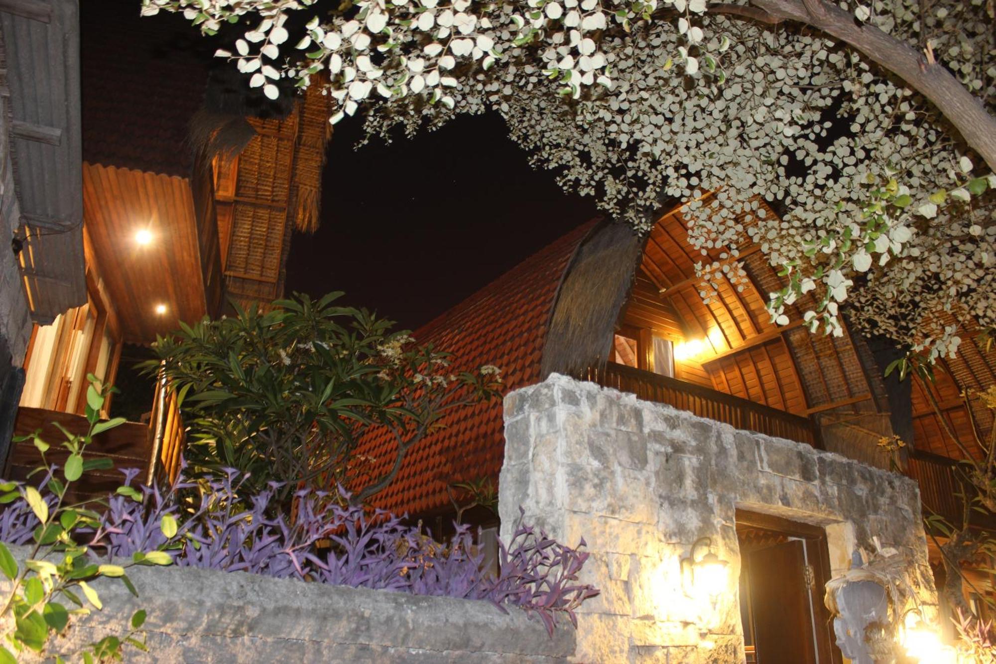 Boga Segara Villa And Resto Batununggul Экстерьер фото