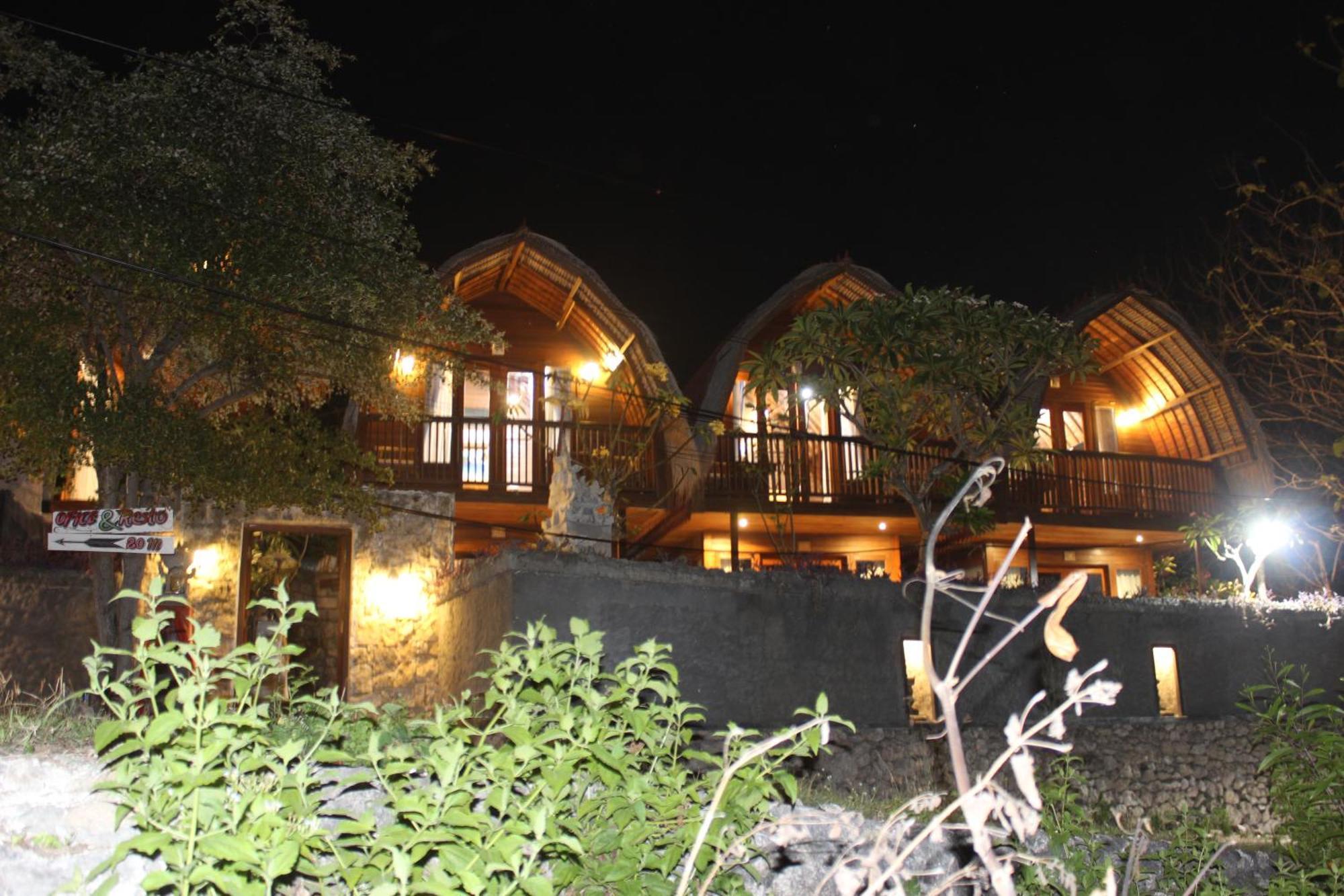 Boga Segara Villa And Resto Batununggul Экстерьер фото