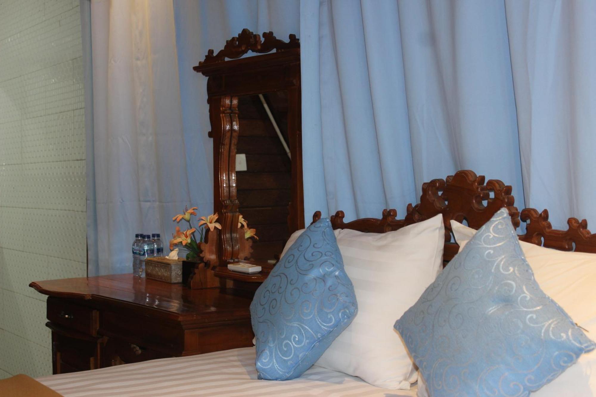 Boga Segara Villa And Resto Batununggul Экстерьер фото