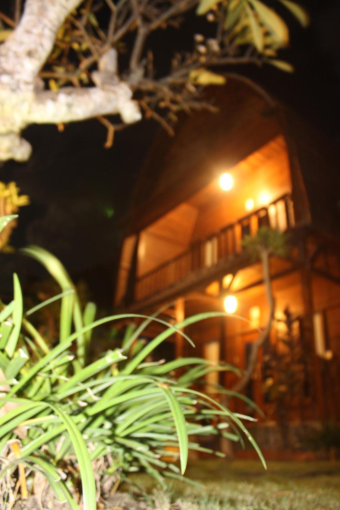 Boga Segara Villa And Resto Batununggul Экстерьер фото